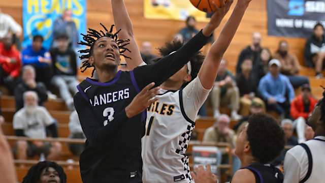 Carlsbad vs Faith Family Academy Torrey Pines Holiday Classic December 30, 2023 Photo-Justin Fine22